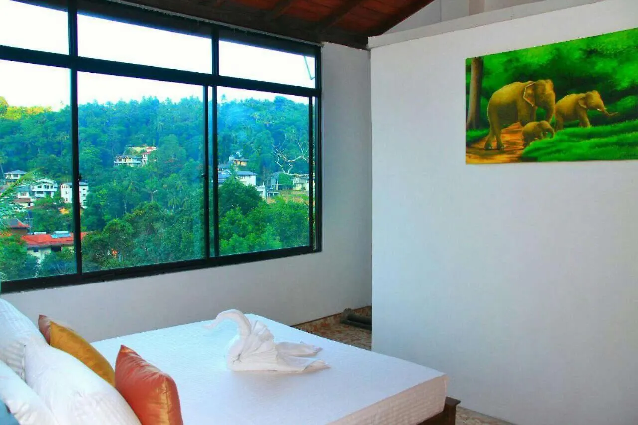 Luxury Apartment The Walkers Nest Kandy Sri Lanka